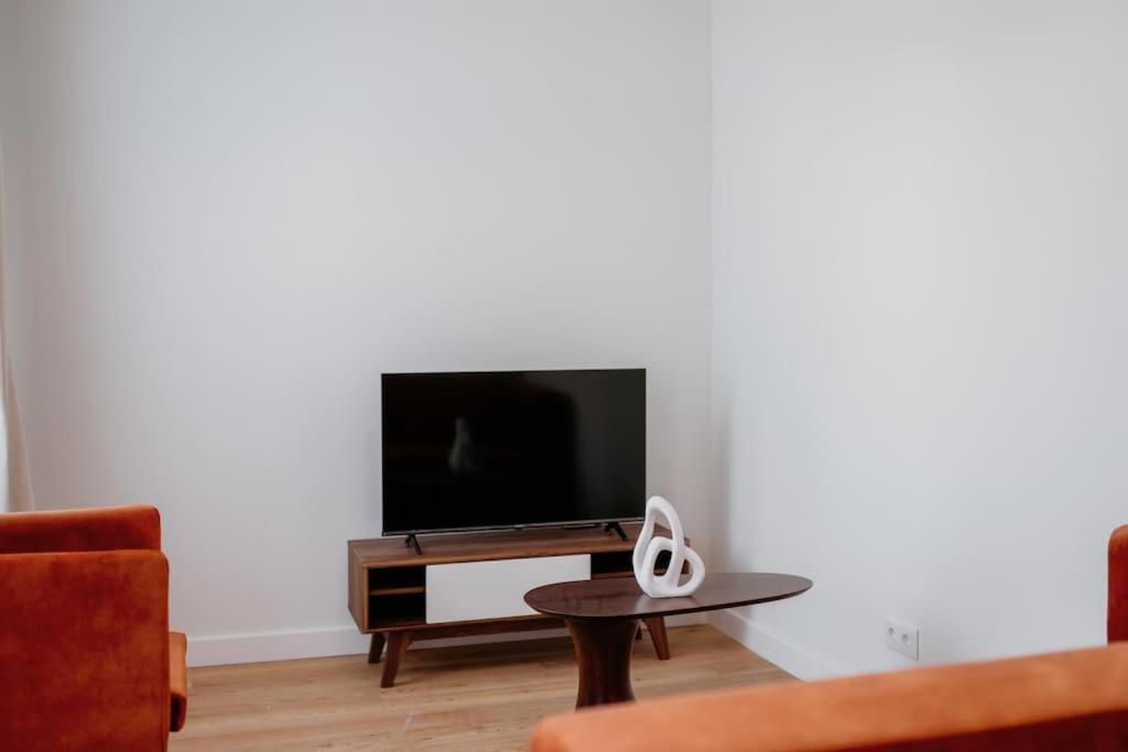 Lisbon Orange House - Beautiful Two-Bedroom Apartment 1D Exterior photo